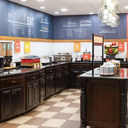 Hampton Inn & Suites Wells-Ogunquit-2
