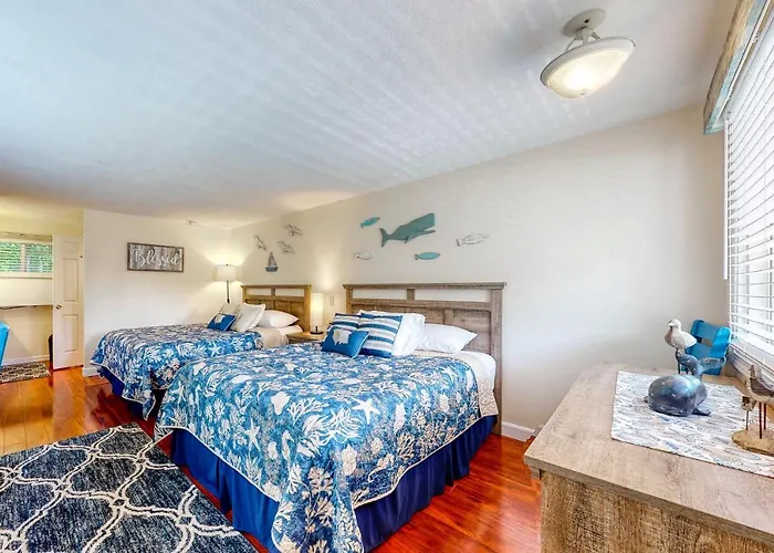 Vacation rental: The Holiday House Condominiums